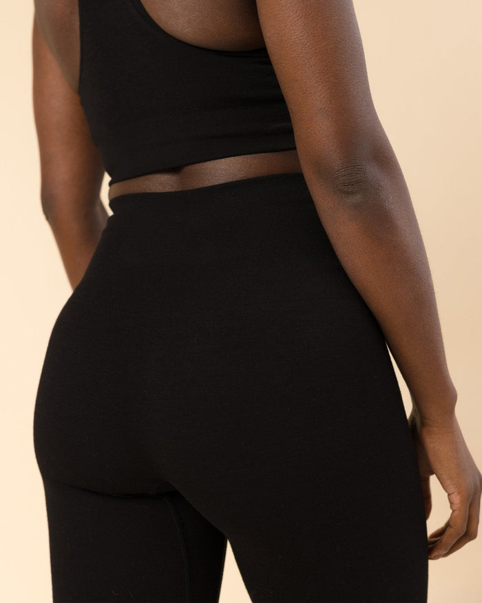 Essential Compressive Legging 28"