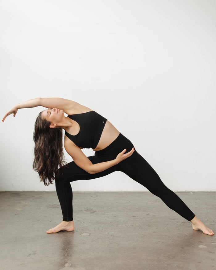 Essential Compressive Legging 28"