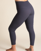 Essential Compressive Legging 25"