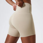 Essential Compressive Short 6"