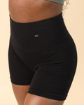 Essential Compressive Short 6"